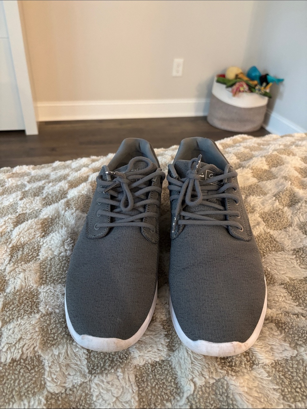 Men's Travis Mathew Cuater sneakers